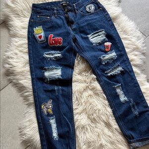 🍌GRAPHIC PATCH DISTRESSED JEANS👖